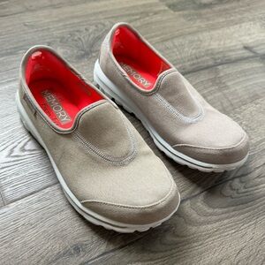 Skechers Memory Form Fit Slip On Shoes